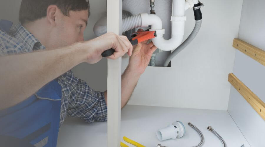Expert burst pipe repair services in Thornfield, MO